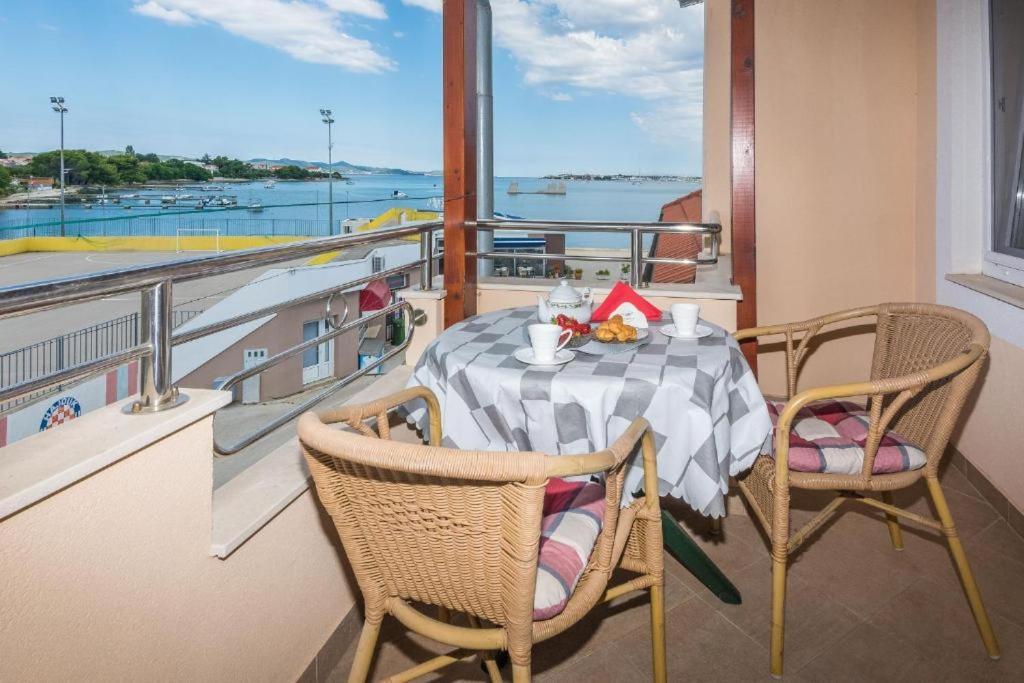 Apartments Mira Sukošan Εξωτερικό φωτογραφία