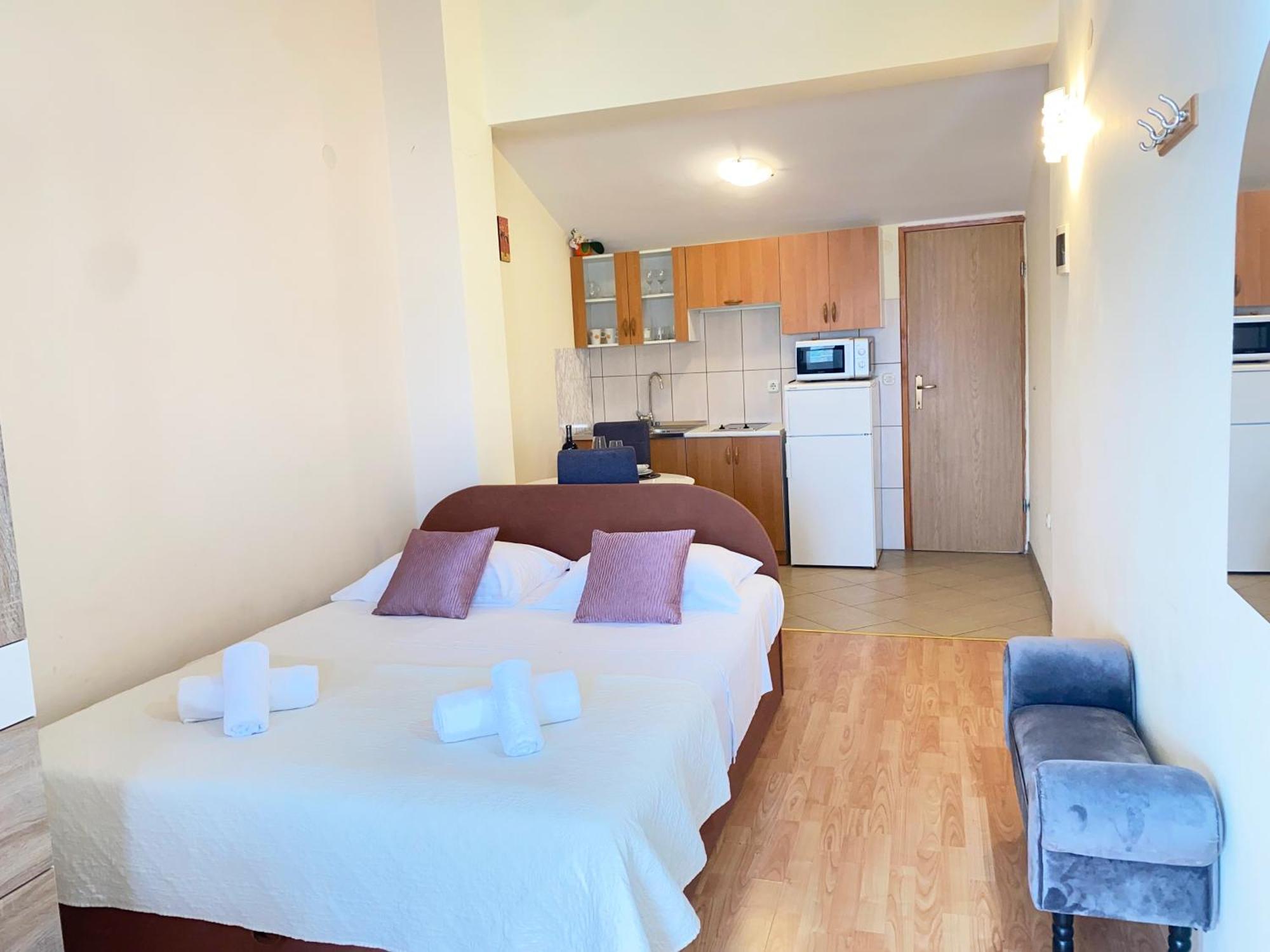 Apartments Mira Sukošan Εξωτερικό φωτογραφία