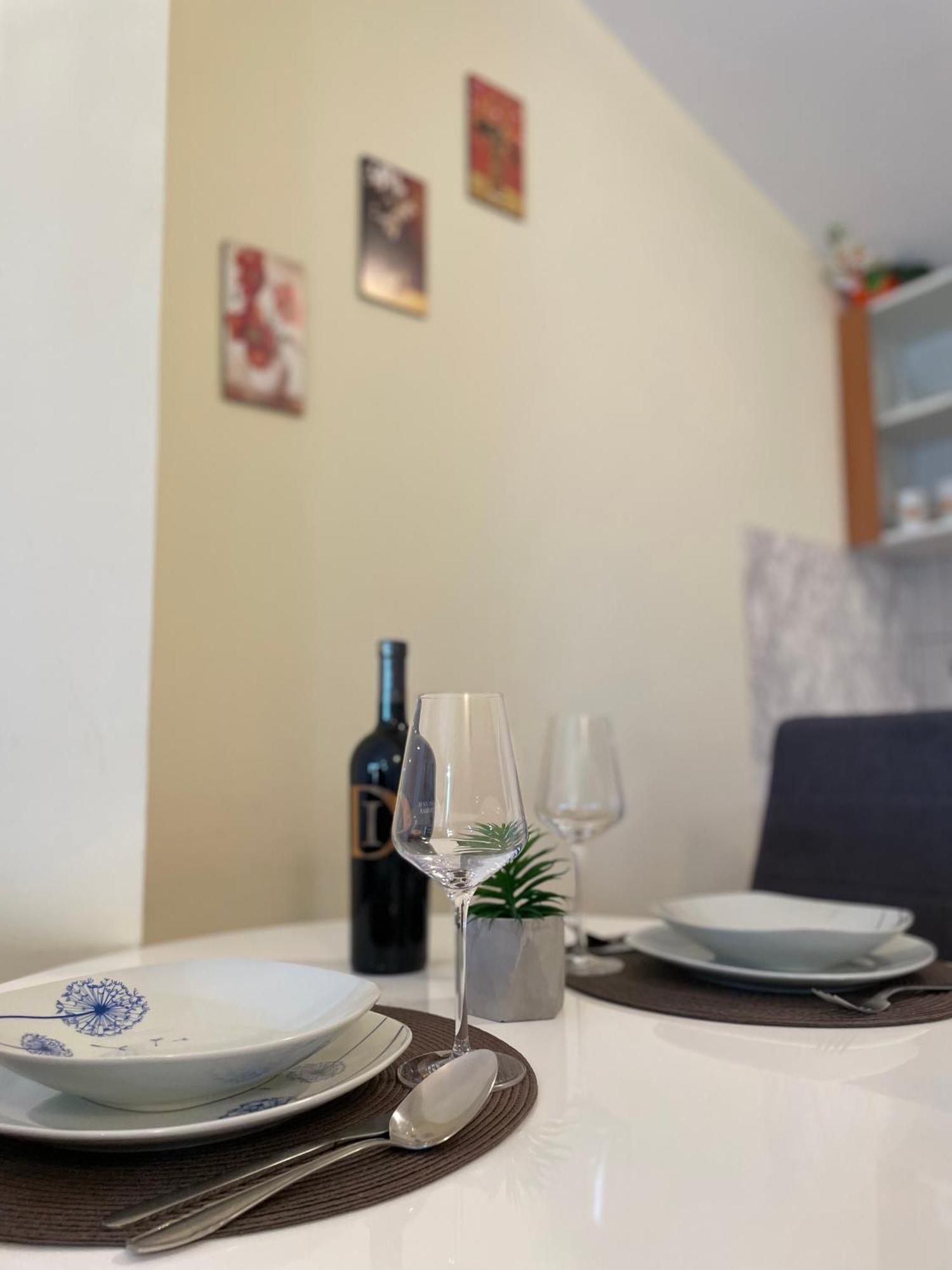 Apartments Mira Sukošan Εξωτερικό φωτογραφία